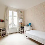 Veeve - Aesthetic Artistry