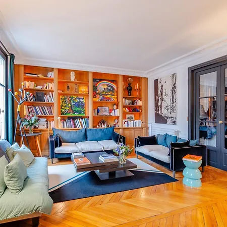 Veeve - Aesthetic Artistry Paris